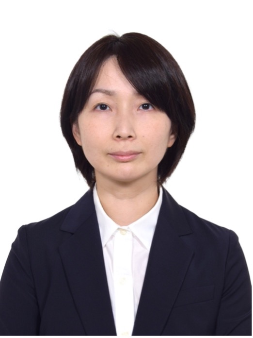 渡部 愛 写真