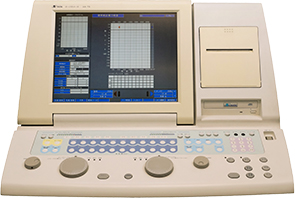 *聴力検査機器(オージオメーター)