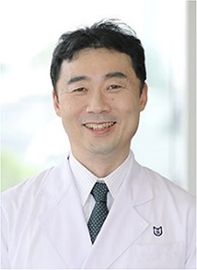 センター長 総合科 高山忠輝
部長