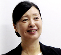 *看護部長 縣 美恵子