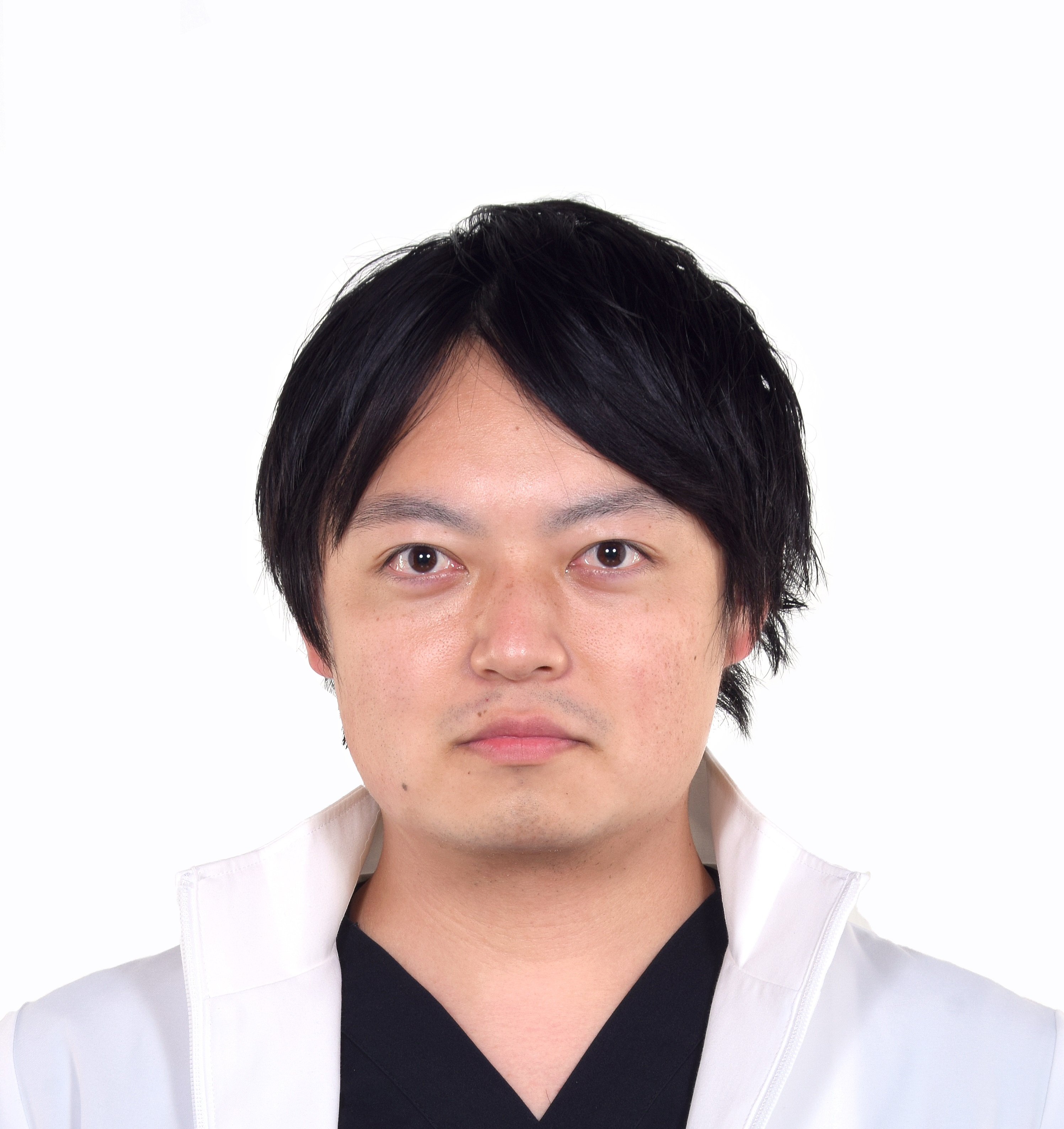 山岡 敏